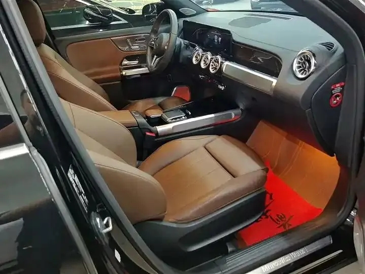 Mercedes Benz GLB 2023 GLB 220 Fashion 8