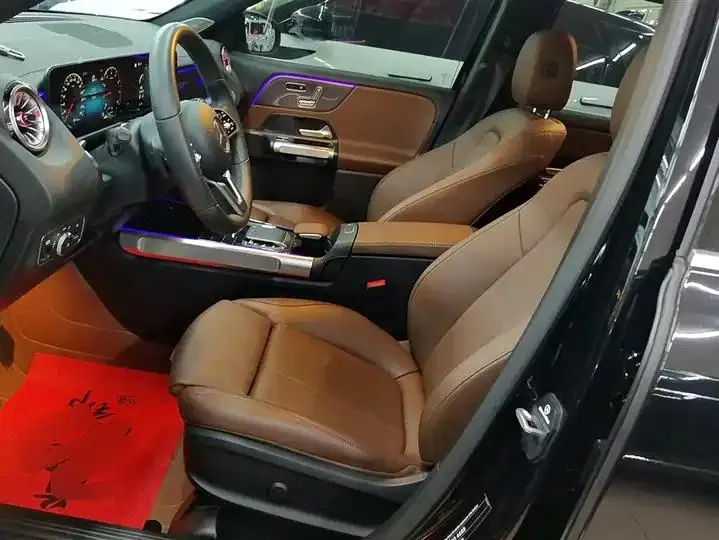 Mercedes Benz GLB 2023 GLB 220 Fashion 9