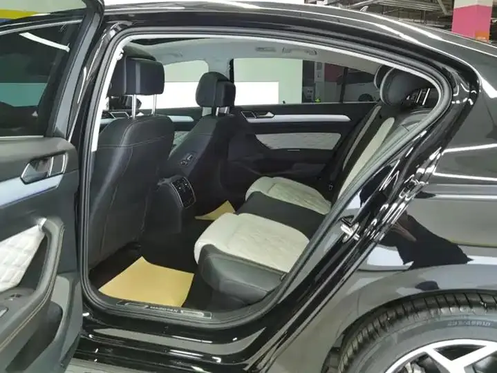Magotan 2023, 2 Million Units Commemorative Edition, 330TSI DSG Luxury Model 11