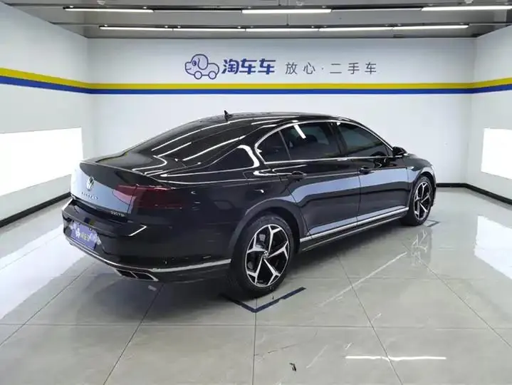 Magotan 2023, 2 Million Units Commemorative Edition, 330TSI DSG Luxury Model 3