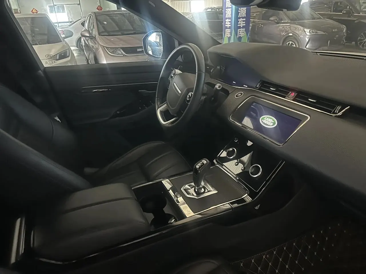 Range Rover Aurora 2020 249PS R-DYNAMIC S Obsidian Black Sports Edition 10