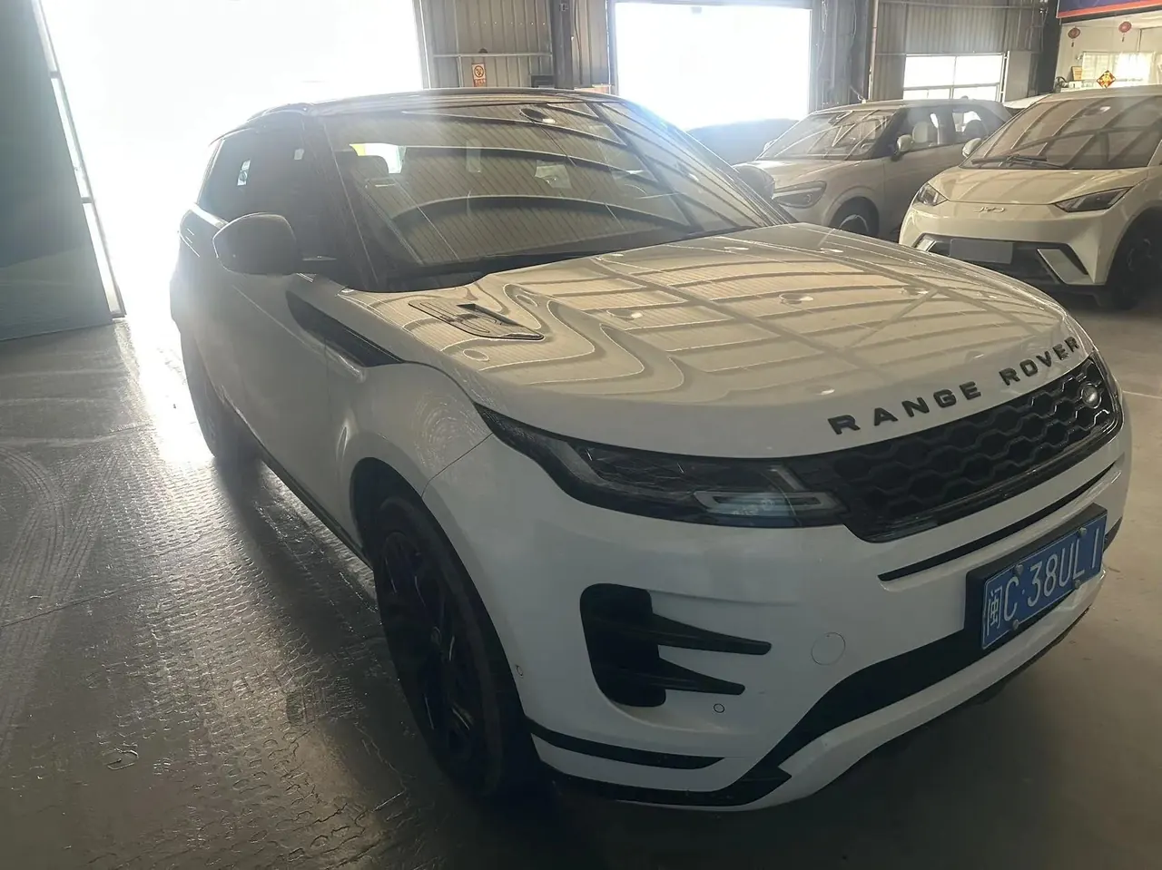 Range Rover Aurora 2020 249PS R-DYNAMIC S Obsidian Black Sports Edition 3