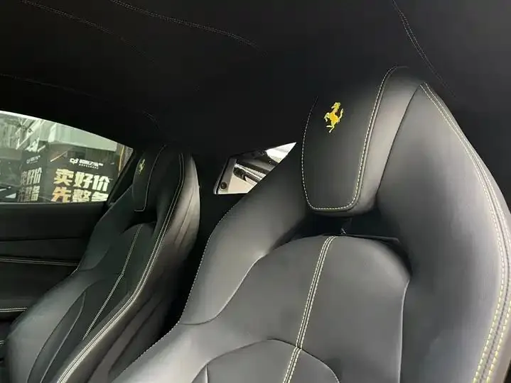 Ferrari F8 2020 Spider 3.9T V8 15