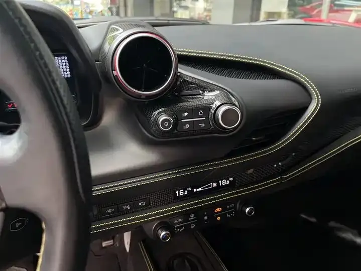 Ferrari F8 2020 Spider 3.9T V8 18