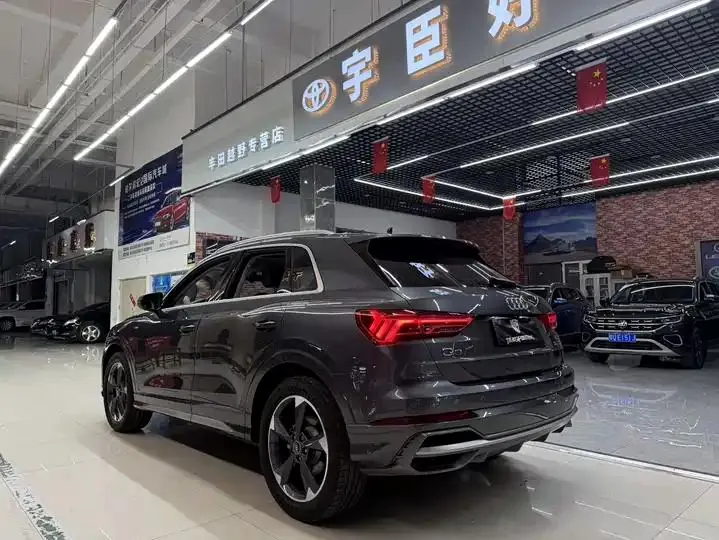 Audi Q3 2023 35 TFSI Fashion Dynamic (1.4T) 5