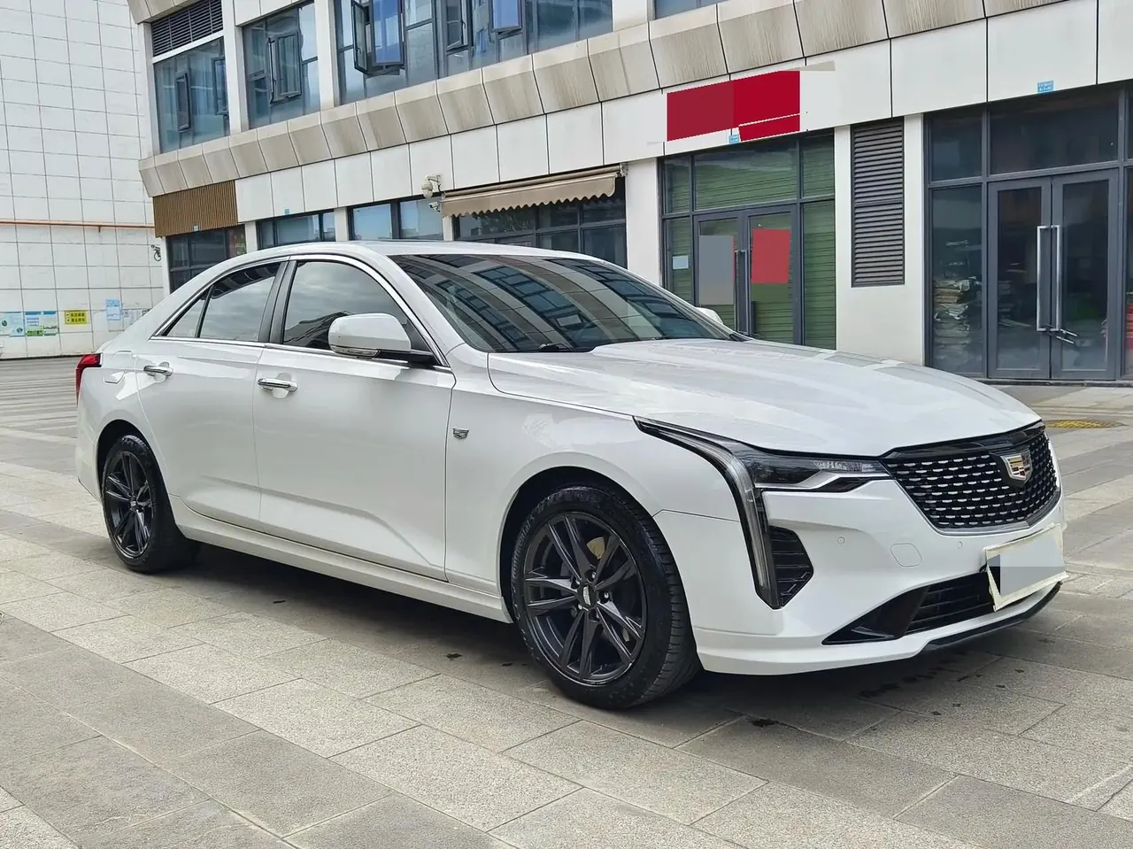 Cadillac CT4 2021 28T Luxury Model 3