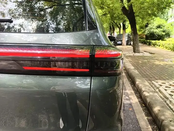 Ruihu 8 PLUS 2025 290TGDI DCT Comfort Edition 24