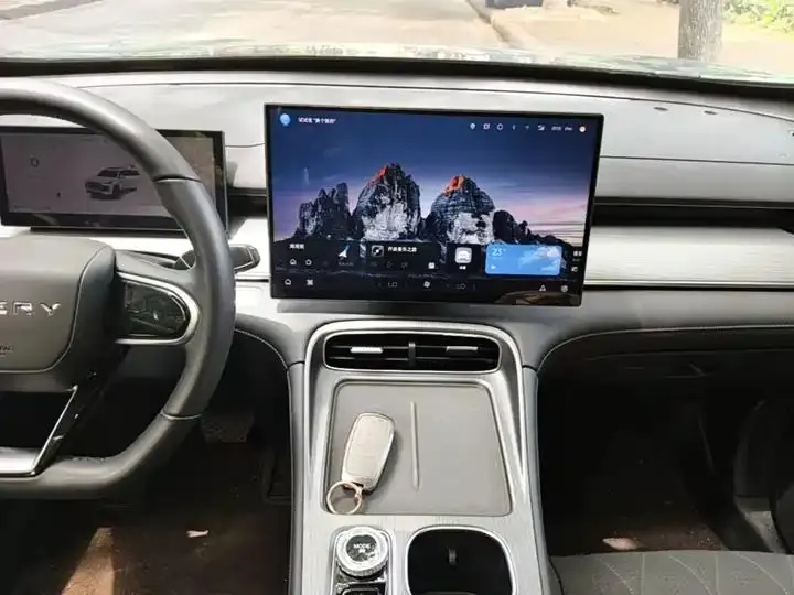 Ruihu 8 PLUS 2025 290TGDI DCT Comfort Edition 9