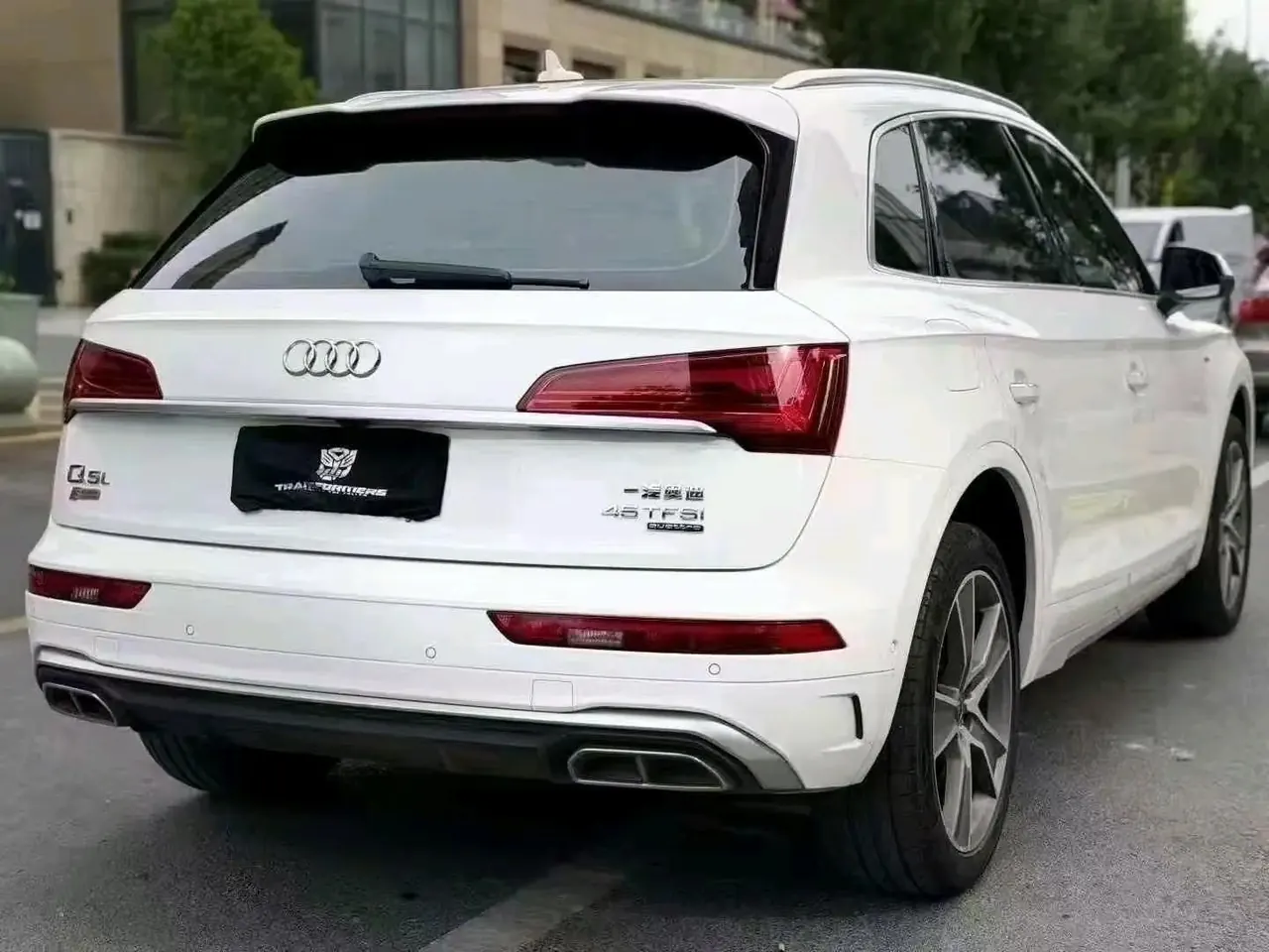 Audi Q5L 2022 45T Selected Dynamic Type 8