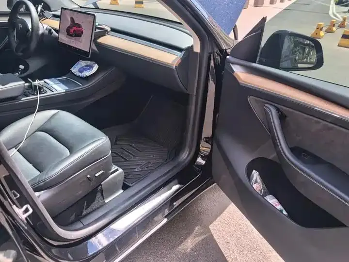 Model Y 2022 rear-wheel drive version 20