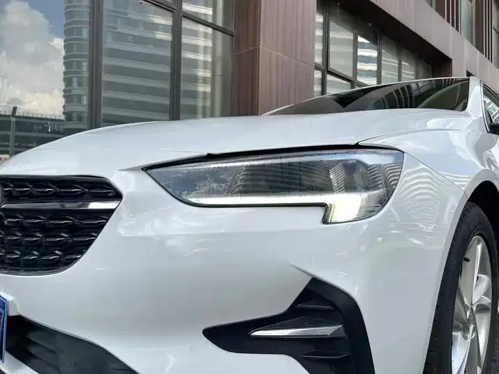 Regal 2020 552T Luxury Model 15