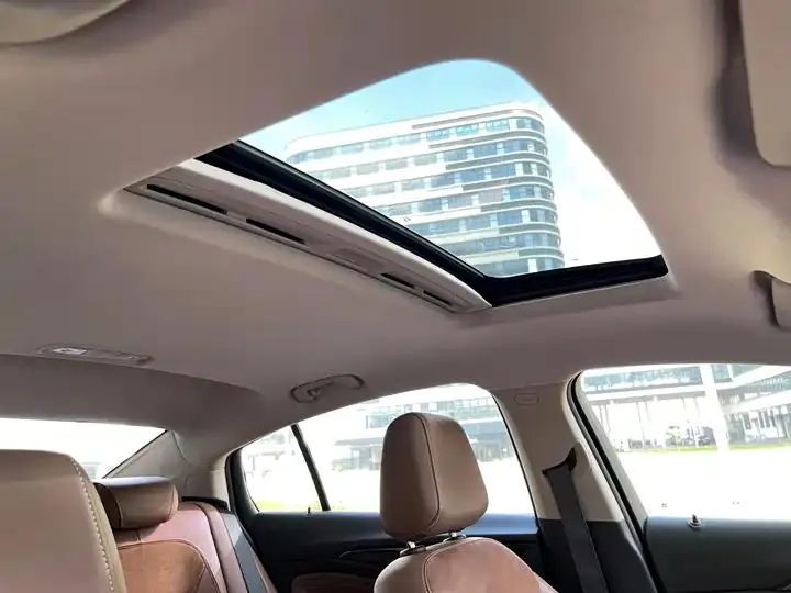 Regal 2020 552T Luxury Model 36