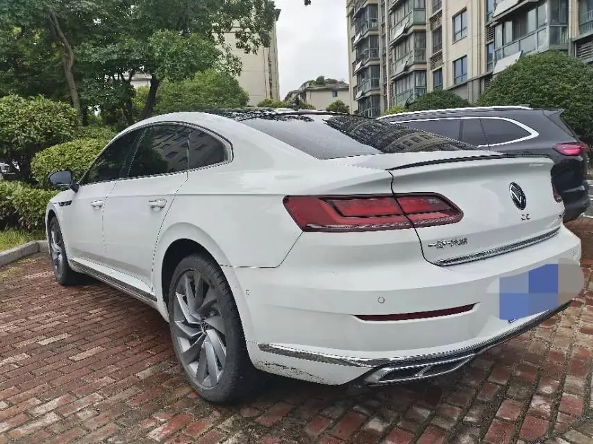 FAW-Volkswagen CC 2023 model 380TSI Brilliant Edition 4