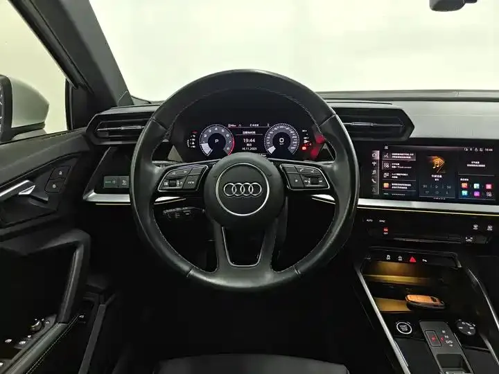Audi A3 2023 Sportback 35 TFSI Fashion Sport 9