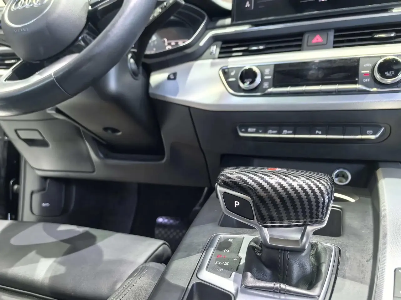 Audi A4 (Imported) 2021 Avant Avant Avant 40 TFSI Fashion Dynamic 17