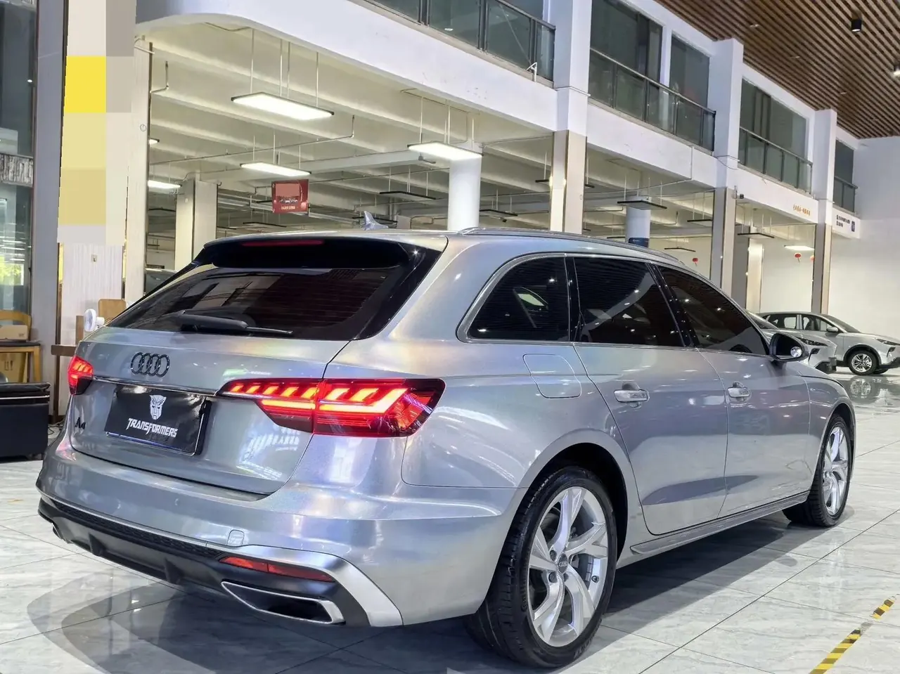 Audi A4 (Imported) 2021 Avant Avant Avant 40 TFSI Fashion Dynamic 6