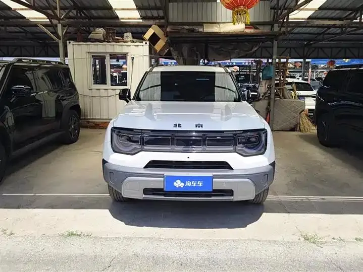 Beijing off-road BJ30 2024 1.5T magic nuclear power drive standard edition 2