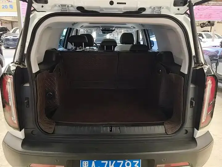 Beijing off-road BJ30 2024 1.5T magic nuclear power drive standard edition 4
