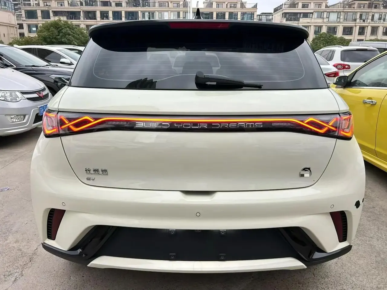 BYD 2023 Dolphin 420km Fashion Edition Automatic 9