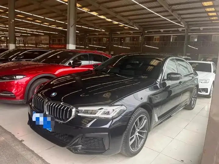 BMW 5 Series 2022 Change 2 525Li M Sports Suit - View 1
