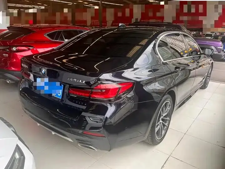 BMW 5 Series 2022 Change 2 525Li M Sports Suit 10