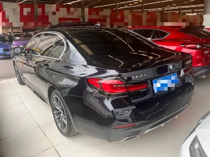 BMW 5 Series 2022 Change 2 525Li M Sports Suit 12