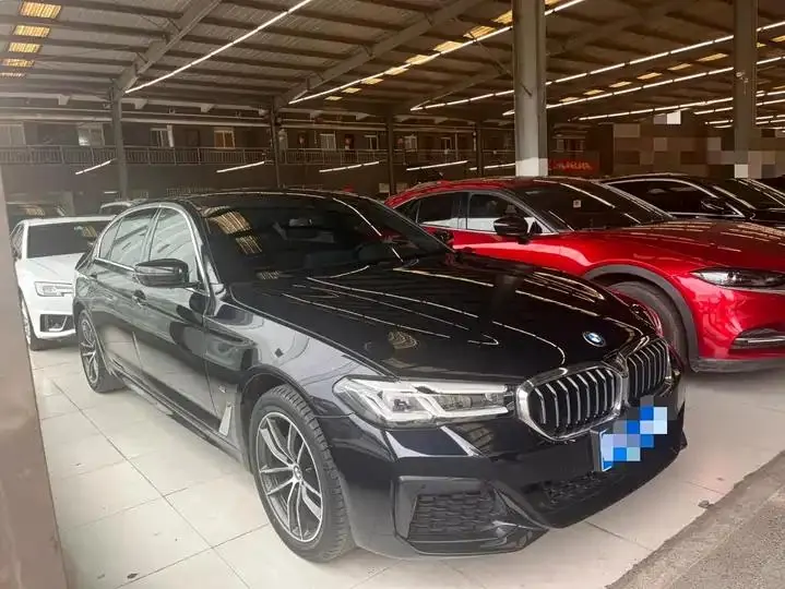 BMW 5 Series 2022 Change 2 525Li M Sports Suit 3