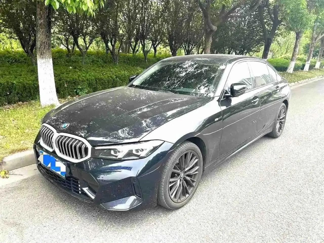 BMW 3 Series 2023 model 325Li M Sport Night Edition Package - View 1