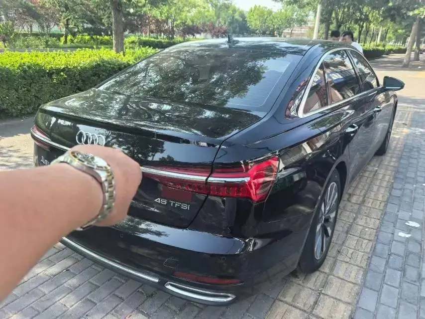Audi A6L 2020 45 TFSI Selected Elegant Type 7