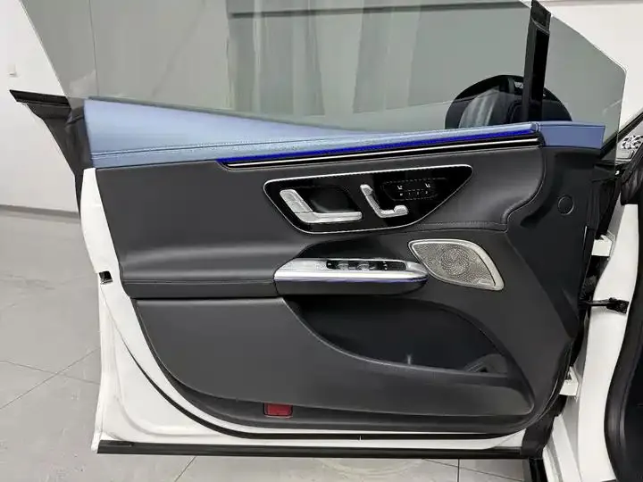 Mercedes Benz EQE 2022 350 Model Special Edition 14