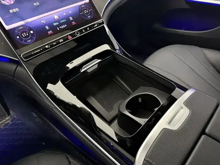 Mercedes Benz EQE 2022 350 Model Special Edition 8