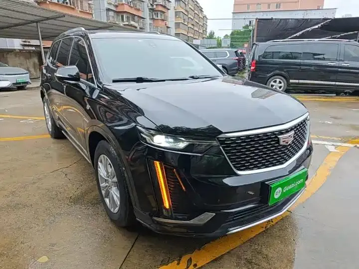 Cadillac XT6 2020 28T Seven-seat Fashion Model 4