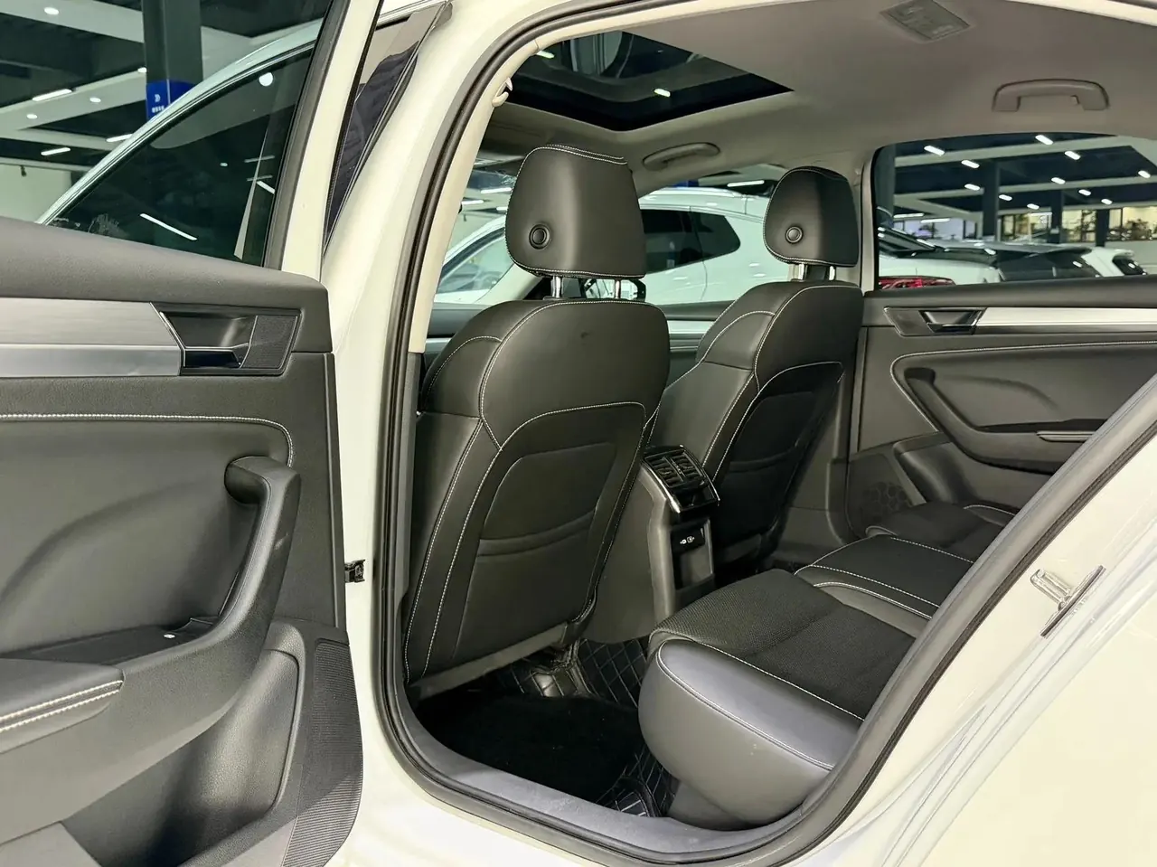 Express 2023 model change TSI280 DSG exclusive edition 5