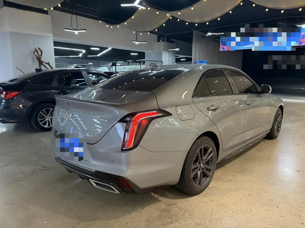 Cadillac CT4 2023 25T Luxury Model 2