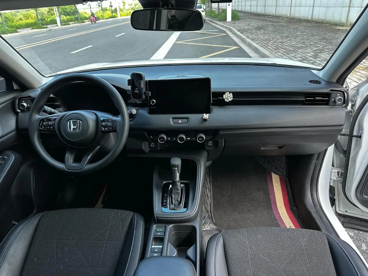 Honda 2023 Vezel 1.5 CVT Technology Edition Automatic 11
