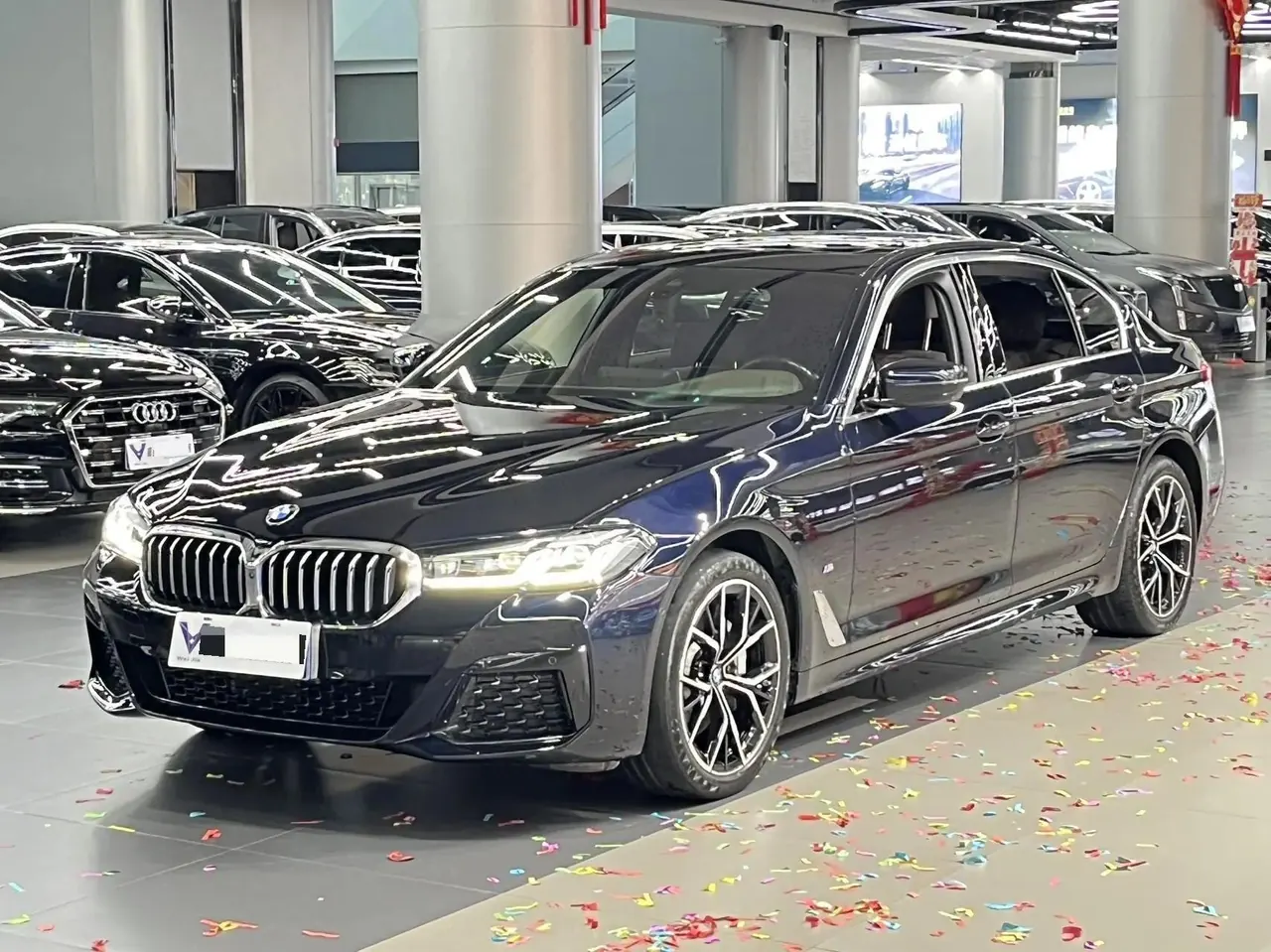 BMW 5 Series 2022 Modified 3 530Li Exclusive M Sports Suit - View 1