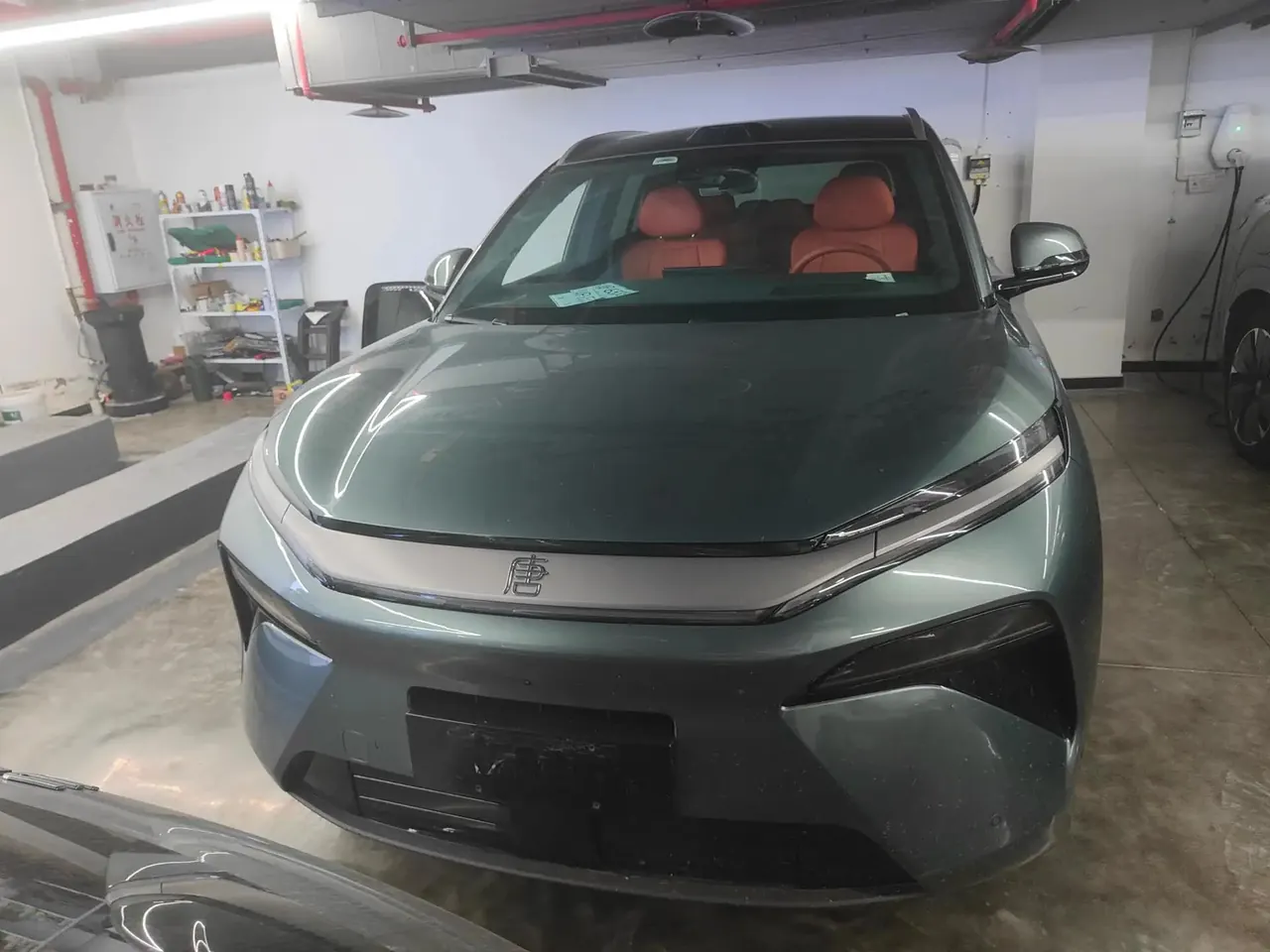 Tang L 2025 EV 600KM Four-Wheel-Drive Laser Radar Flagship Model 3