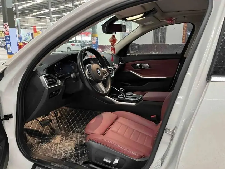 BMW 3 Series 2021 model, facelifted, 320Li M Sport Package 2