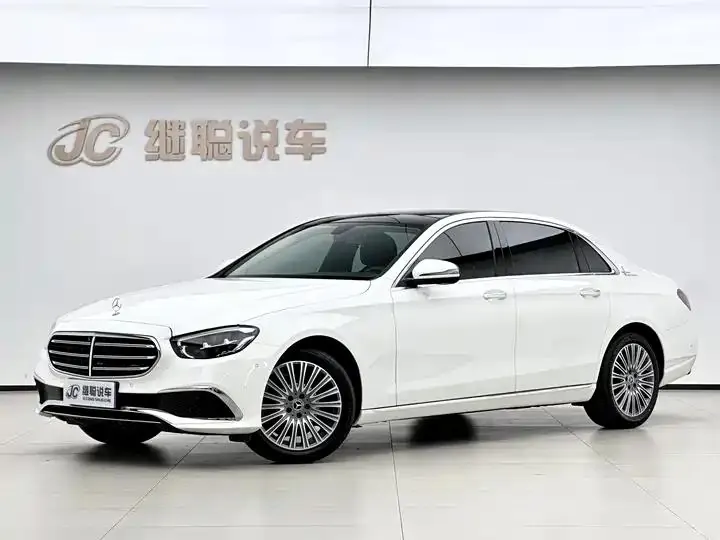 Mercedes Benz E-Class 2022 E 300 L Fashion - View 1