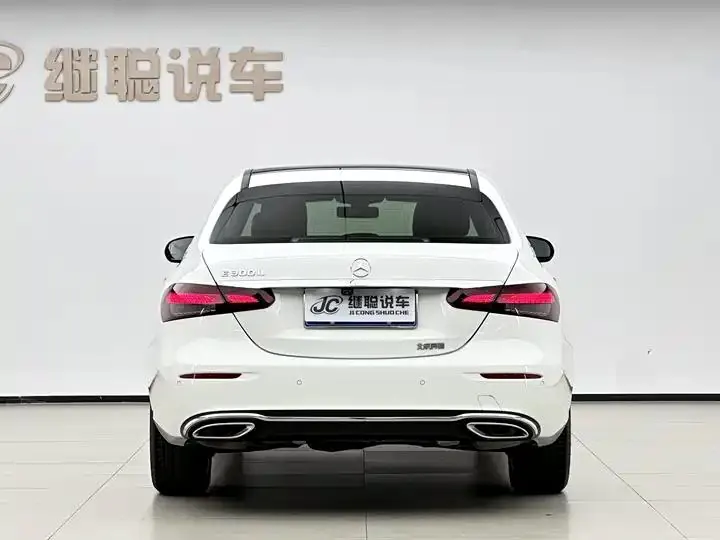 Mercedes Benz E-Class 2022 E 300 L Fashion 5