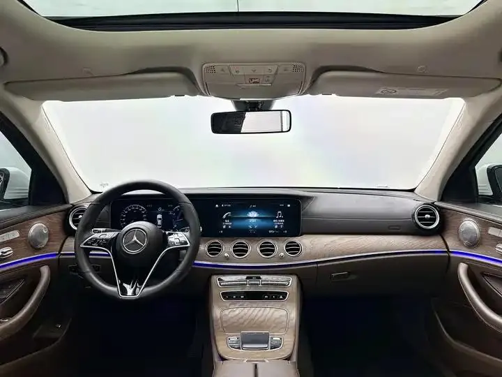 Mercedes Benz E-Class 2022 E 300 L Fashion 8
