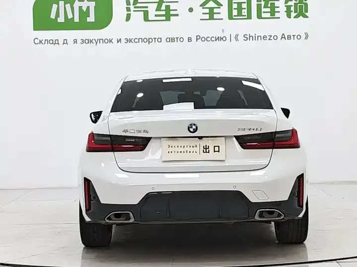 BMW 3 Series 2023 model 320Li M Sport Package 6