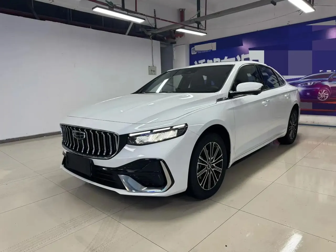 Geely 2025 xingrui 1.5TD oriental obsidian soaring version automatic gear - View 1
