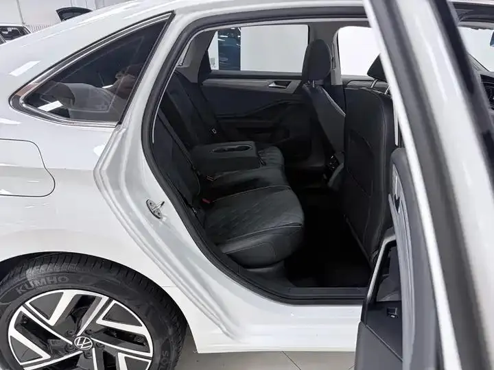 Lavida 2023 280TSI DSG Exceed Plus Edition 11