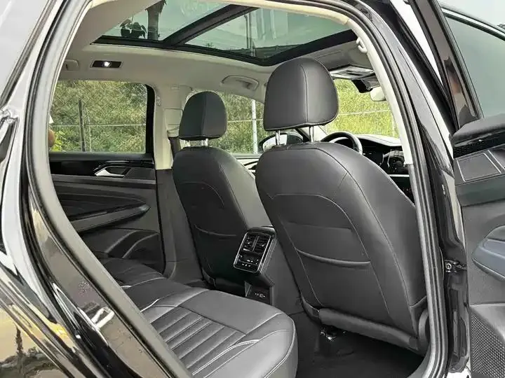 Passat New Energy 2022 430PHEV Hybrid Deluxe Edition 11