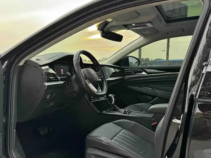 Passat New Energy 2022 430PHEV Hybrid Deluxe Edition 14