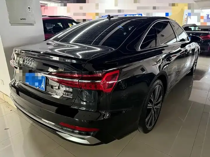Audi A6L 2025 45 TFSI quattro Selected Dynamic Type 18