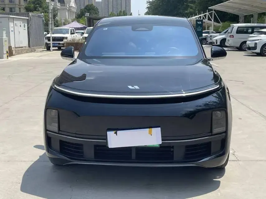 Li L8 2023 Pro 2