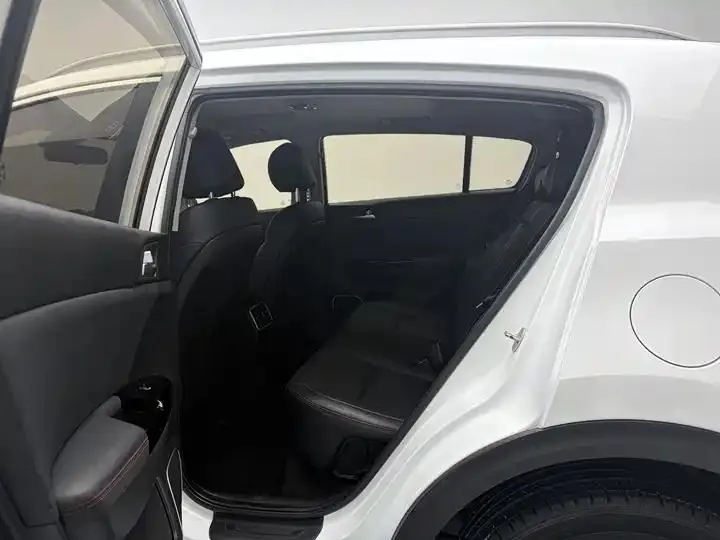 Kia KX5 2019 2.0L Automatic Two-Drive Comfort Edition 13