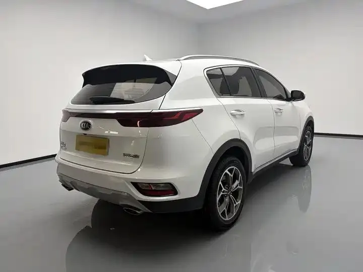 Kia KX5 2019 2.0L Automatic Two-Drive Comfort Edition 4
